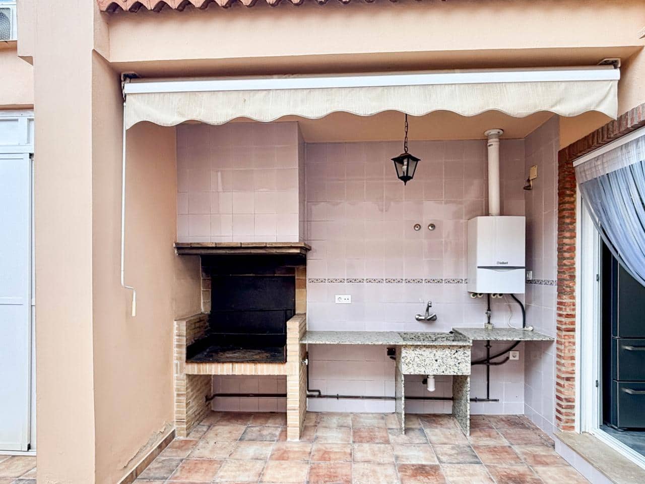 4 sovrum Villa till salu i Pucol - 450 000 € (Ref: 9616813)