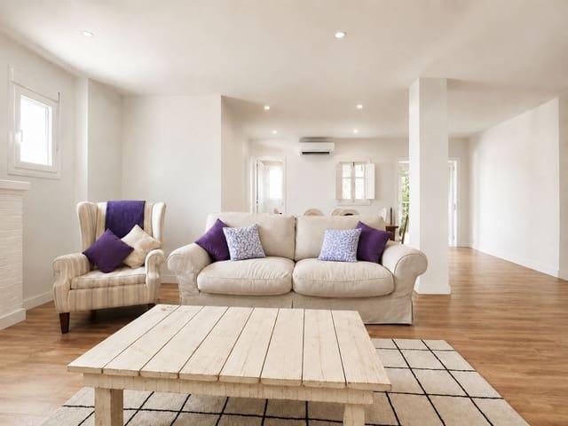 1 sypialnia Dom na sprzedaż w Senija - 157 260 € (Ref: 10027589)