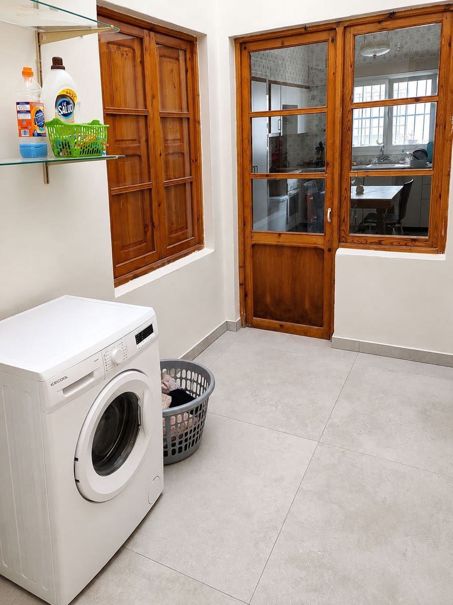 7 bedroom Flat for sale in Ondara - € 279,000 (Ref: 10028968)