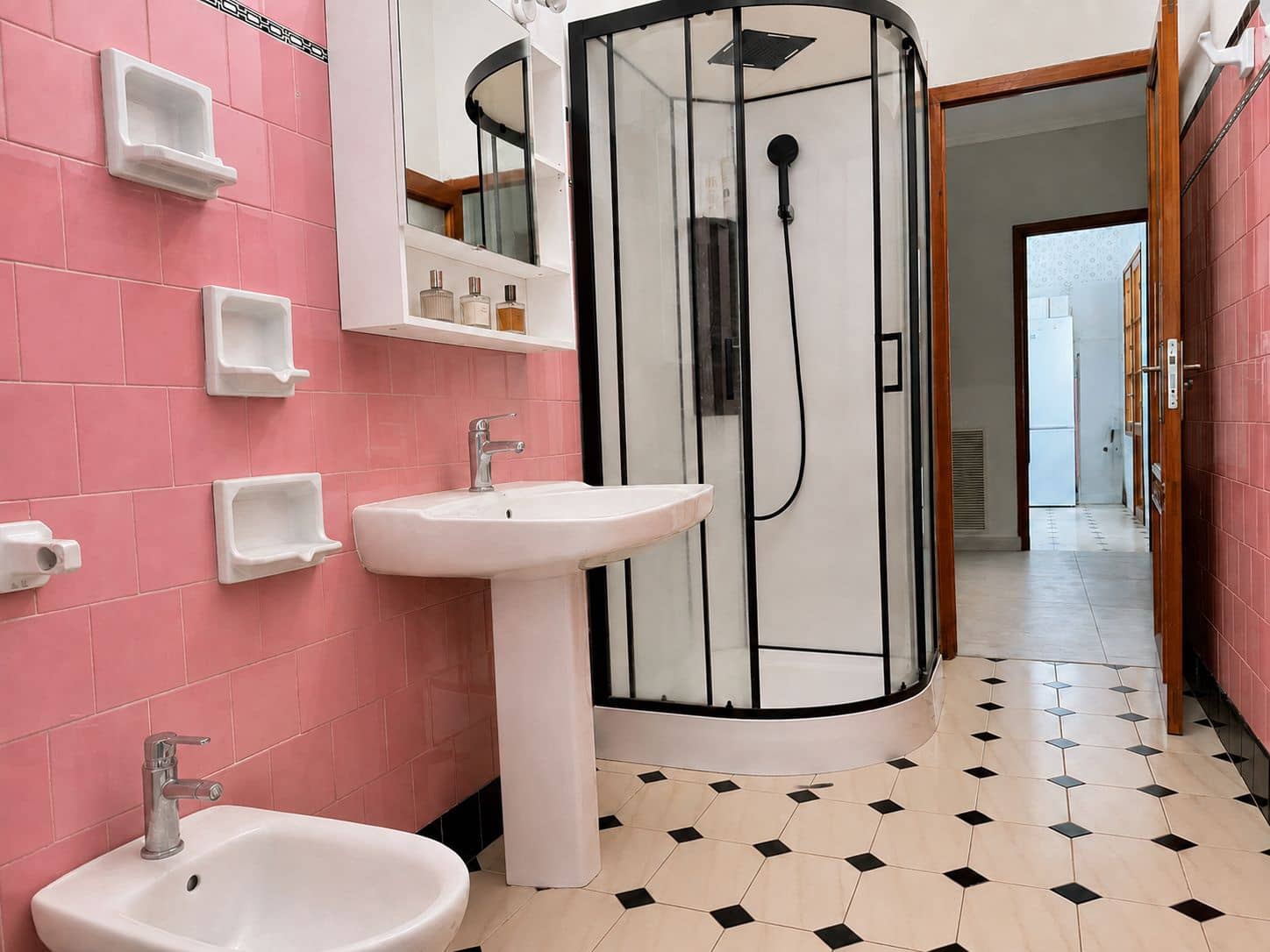 7 bedroom Flat for sale in Ondara - € 279,000 (Ref: 10028968)