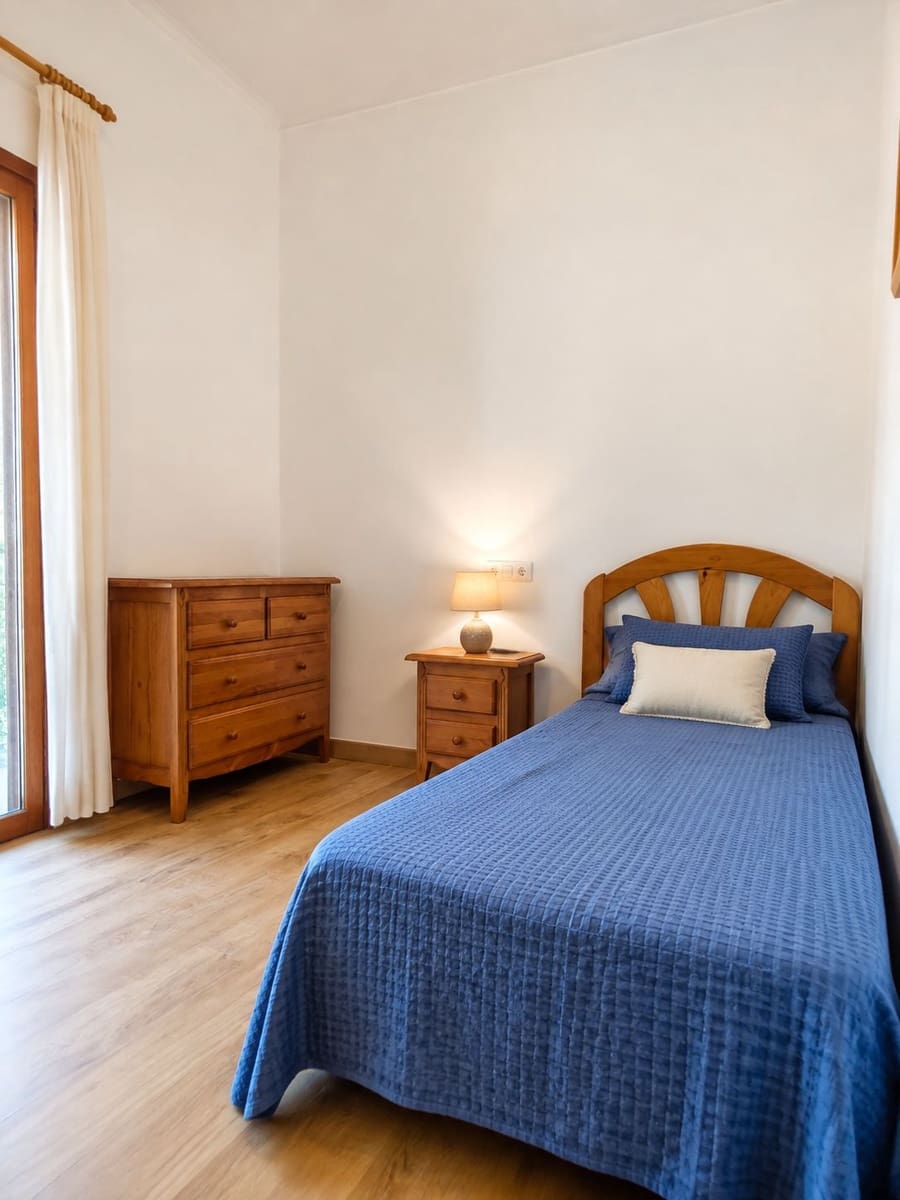 7 bedroom Flat for sale in Ondara - € 279,000 (Ref: 10028968)