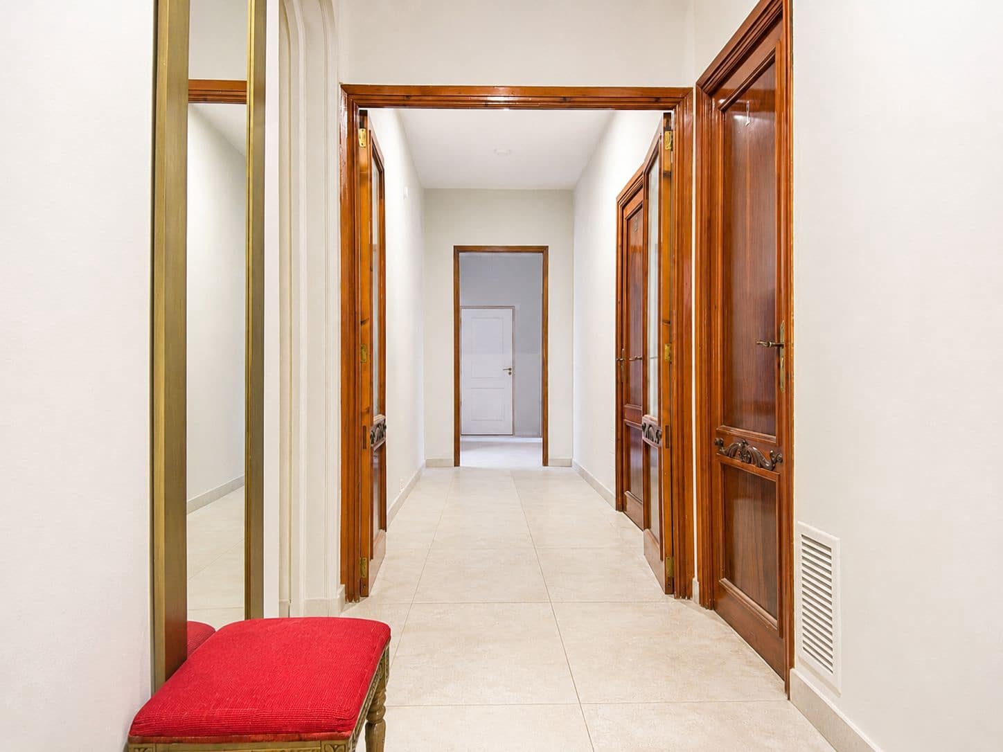 7 bedroom Flat for sale in Ondara - € 279,000 (Ref: 10028968)