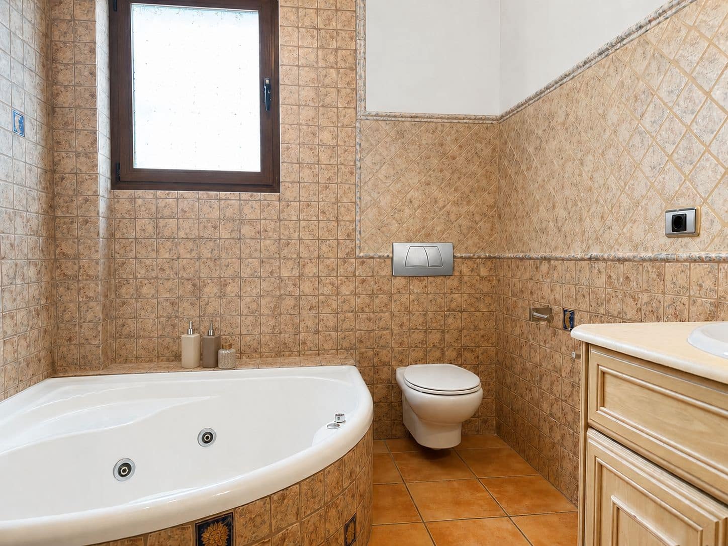 7 bedroom Flat for sale in Ondara - € 279,000 (Ref: 10028968)