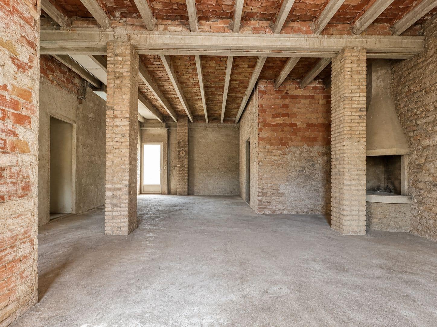 7 bedroom Flat for sale in Ondara - € 279,000 (Ref: 10028968)