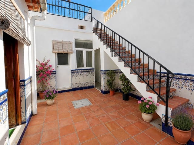 4 bedroom Villa for sale in El Vergel / Verger with garage - € 240,000 (Ref: 10028982)