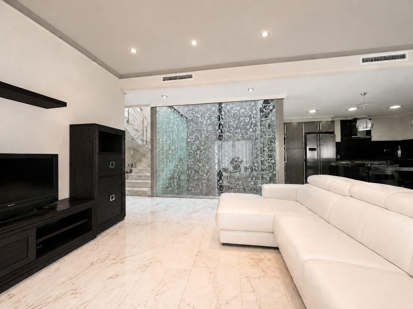 2 bedroom Villa for sale in Pego with garage - € 600,000 (Ref: 10038571)