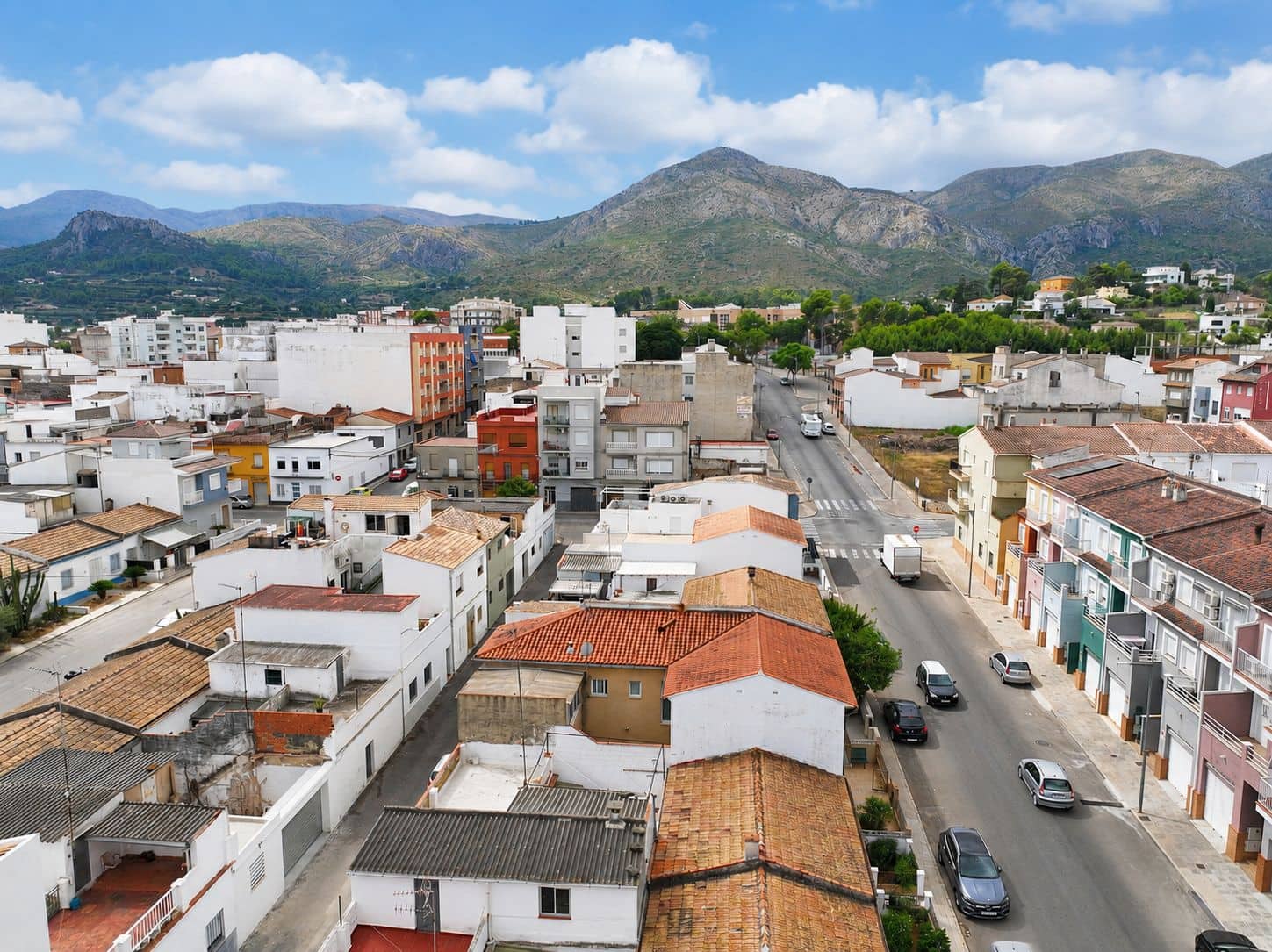 2 bedroom Villa for sale in Pego with garage - € 600,000 (Ref: 10038571)