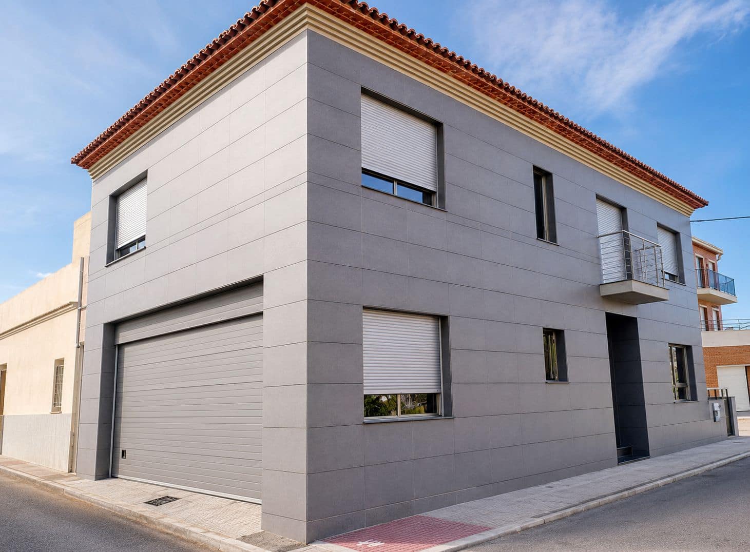 2 bedroom Villa for sale in Pego with garage - € 600,000 (Ref: 10038571)