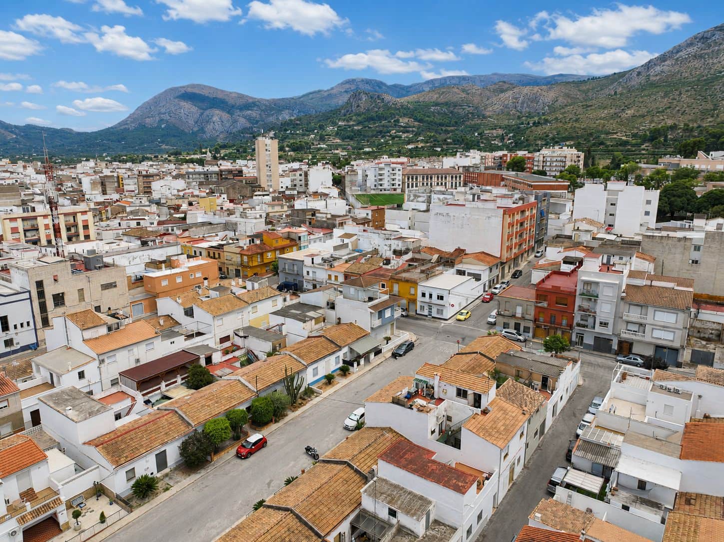 2 bedroom Villa for sale in Pego with garage - € 600,000 (Ref: 10038571)