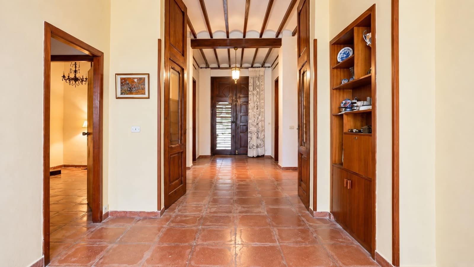 4 bedroom Townhouse for sale in Pego with garage - € 185,000 (Ref: 10091282)