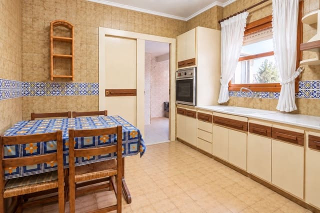 4 Zimmer Haus zu verkaufen in Pego mit Garage - 185.000 € (Ref: 10091282)