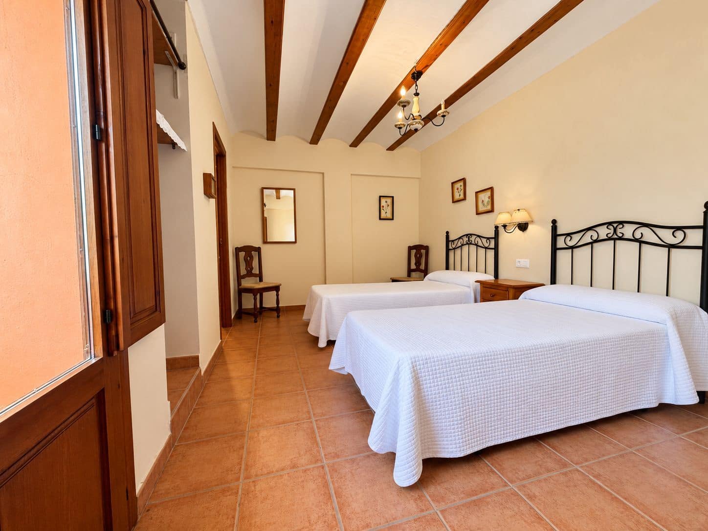 10 camera da letto Casa in vendita in Beniali con garage - 295.000 € (Rif: 10111105)