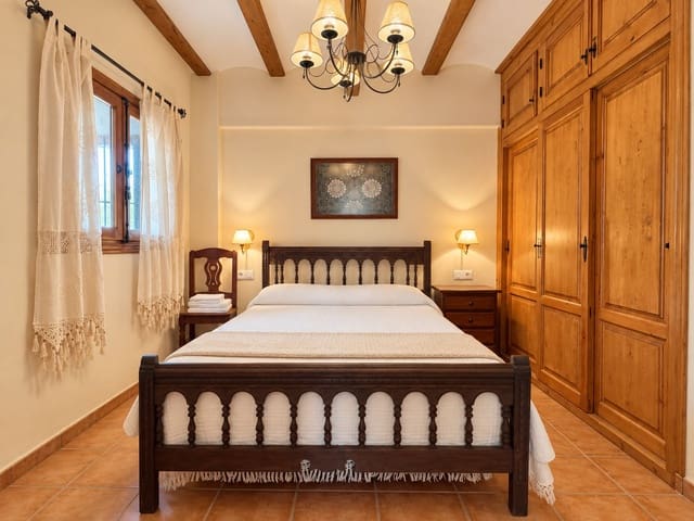 10 camera da letto Casa in vendita in Beniali, Vall de Gallinera con garage - 295.000 € (Rif: 10111105)
