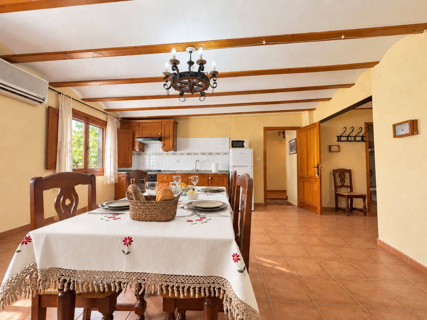 10 camera da letto Casa in vendita in Beniali con garage - 295.000 € (Rif: 10111105)