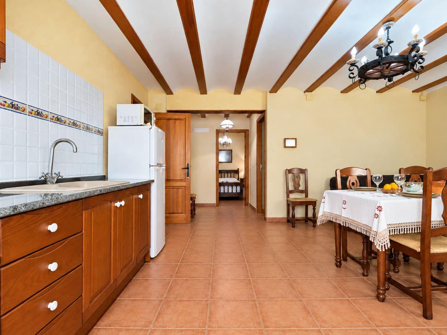 10 camera da letto Casa in vendita in Beniali con garage - 295.000 € (Rif: 10111105)