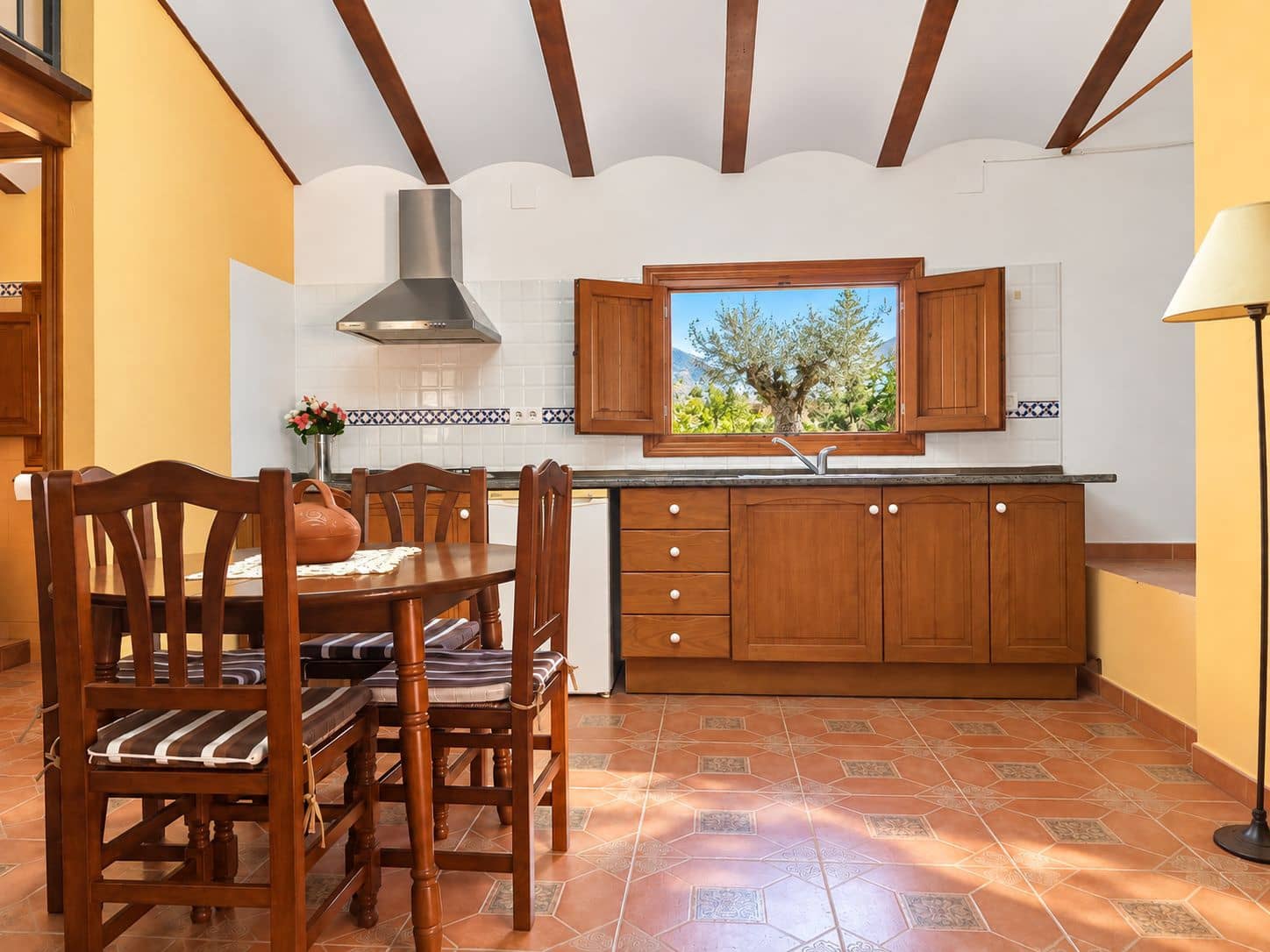 10 camera da letto Casa in vendita in Beniali con garage - 295.000 € (Rif: 10111105)