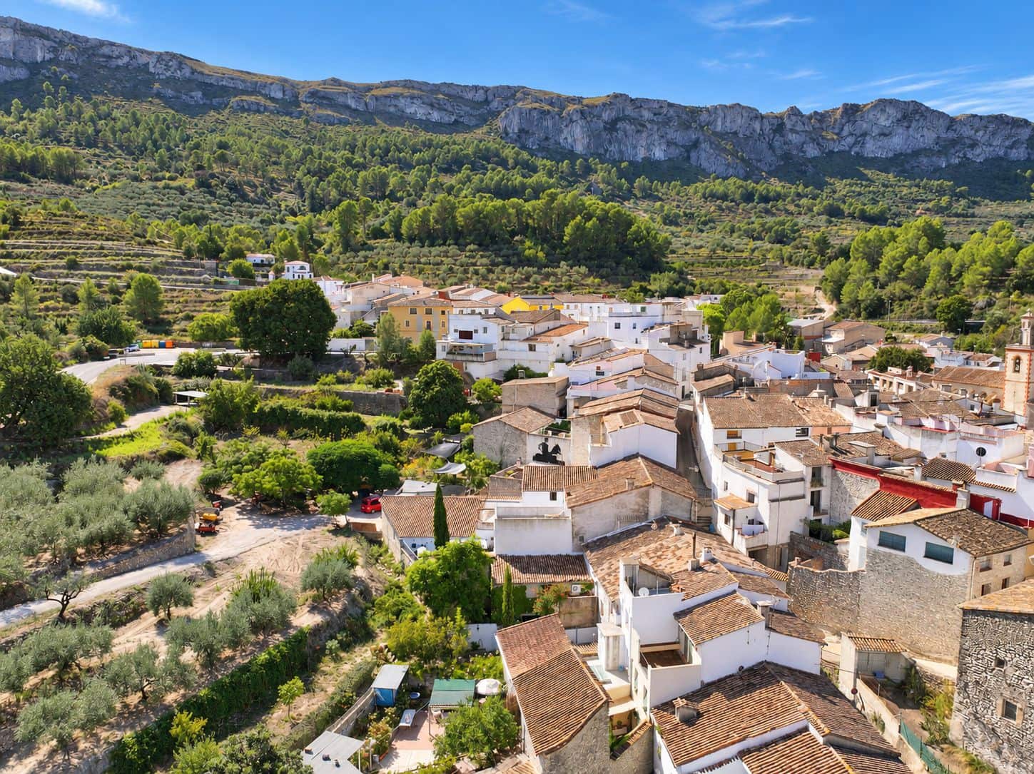 10 camera da letto Casa in vendita in Beniali con garage - 295.000 € (Rif: 10111105)