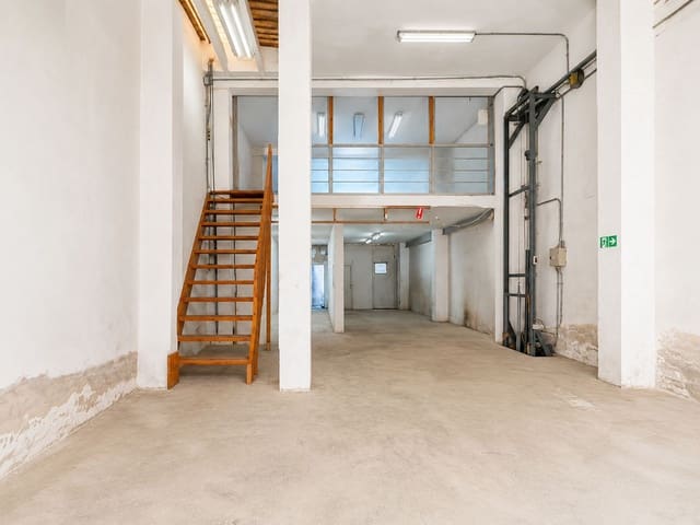 Commerciale in vendita in Pego - 105.000 € (Rif: 10132112)