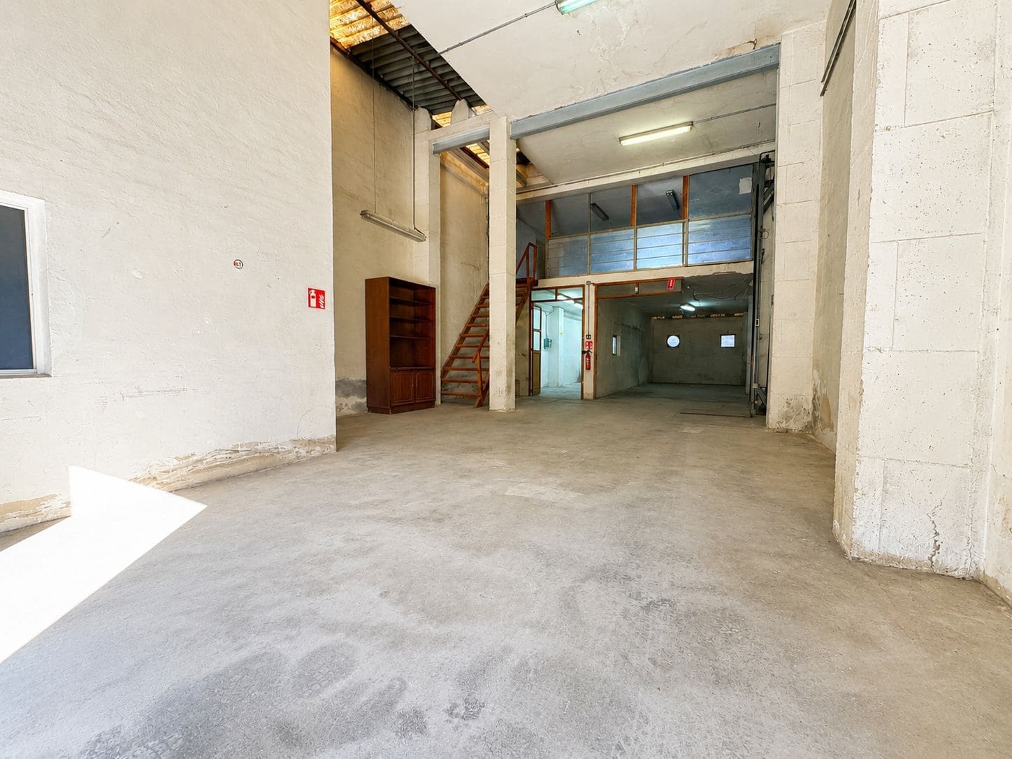Commerciale in vendita in Pego - 105.000 € (Rif: 10132112)