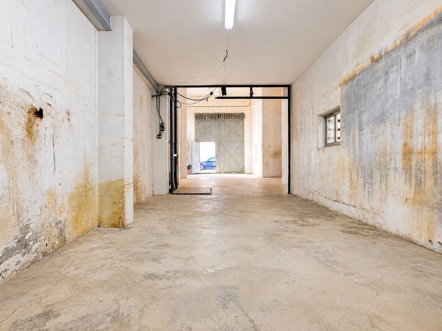 Commerciale in vendita in Pego - 105.000 € (Rif: 10132112)