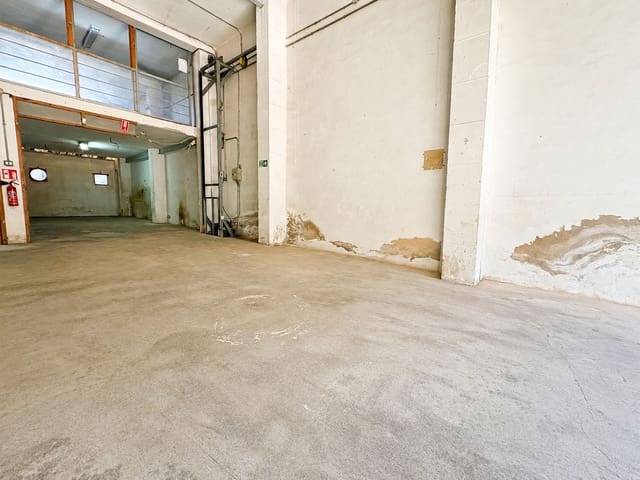 Commerciale in vendita in Pego - 105.000 € (Rif: 10132112)