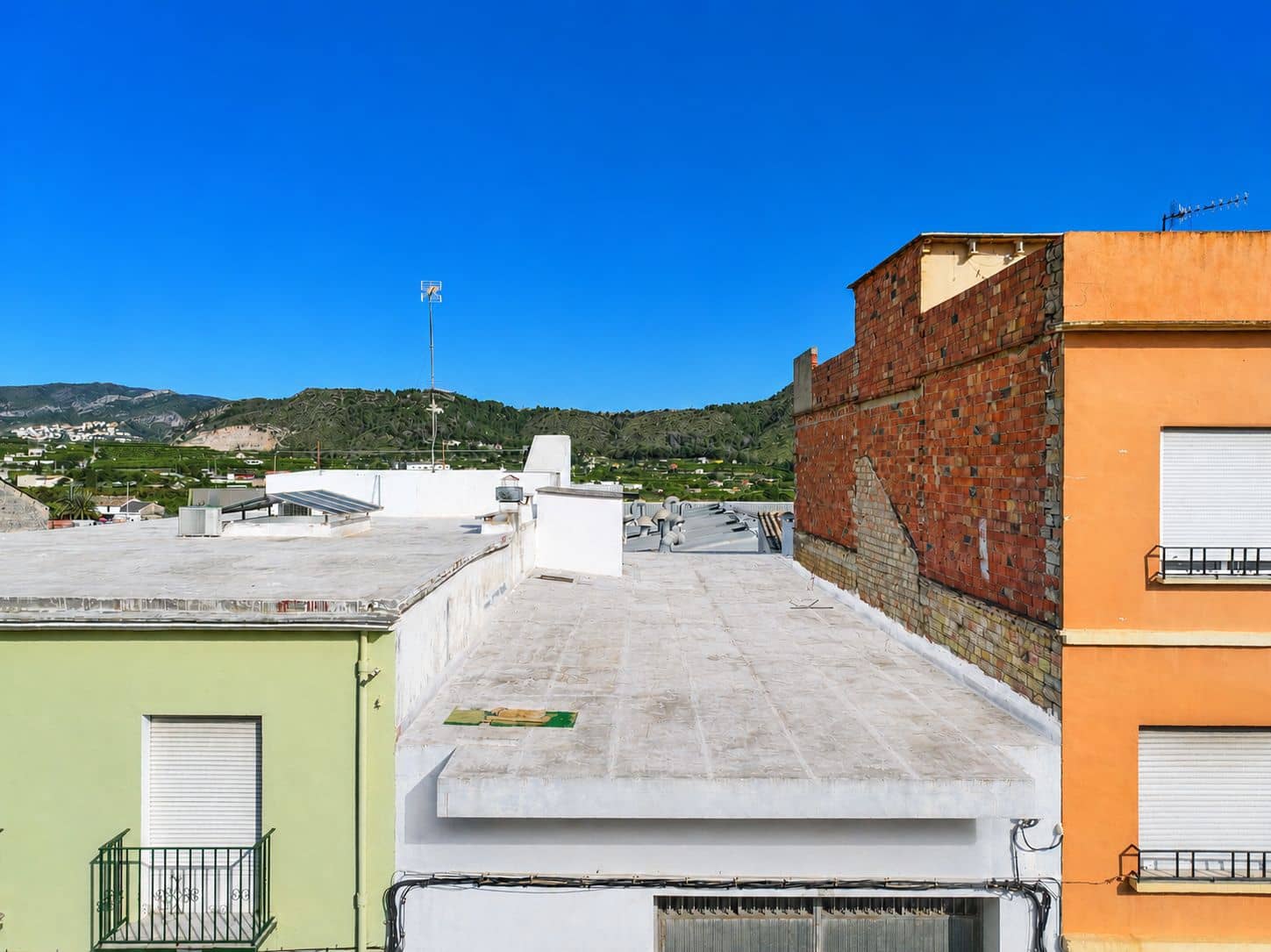 Commerciale in vendita in Pego - 105.000 € (Rif: 10132112)
