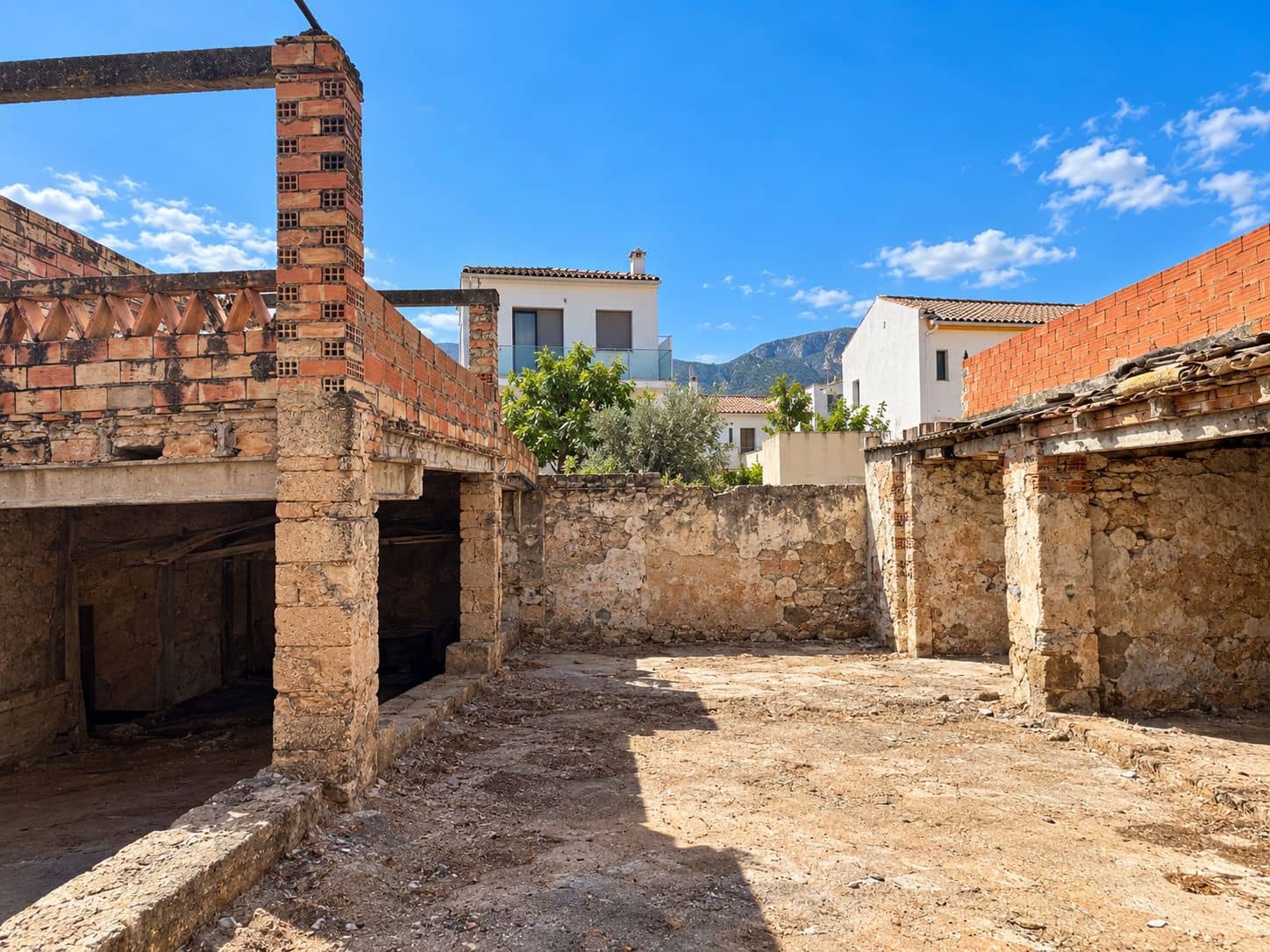7 camera da letto Casa in vendita in L'Atzuvia - 175.000 € (Rif: 10132953)