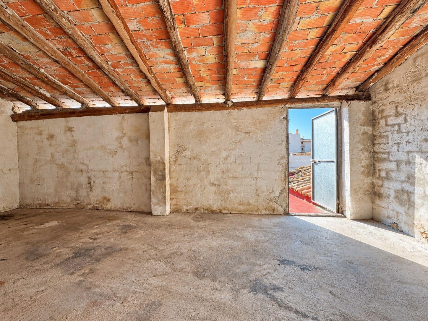 4 slaapkamer Huis te koop in Pego - € 175.000 (Ref: 10140467)