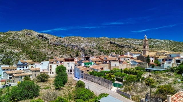 Byggetomt til salgs i Patro, Vall de Gallinera - € 36 000 (Ref: 9109475)