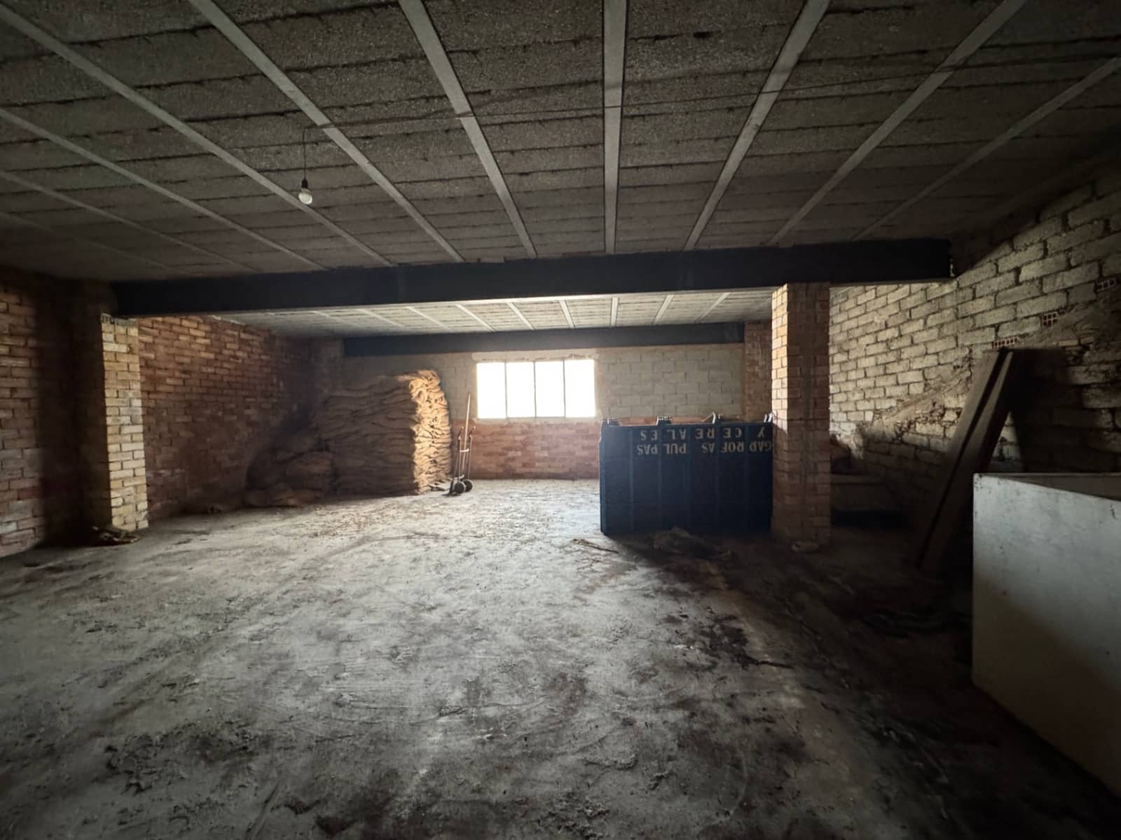 Commercial for sale in Pego - € 160,000 (Ref: 9109479)