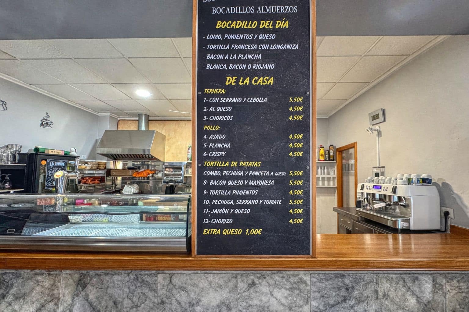 Restaurant/Bar for sale in Pego - € 149,000 (Ref: 9109480)