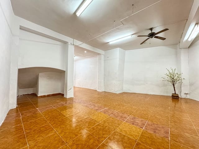 Commercial for sale in Pego - € 52,900 (Ref: 9109484)