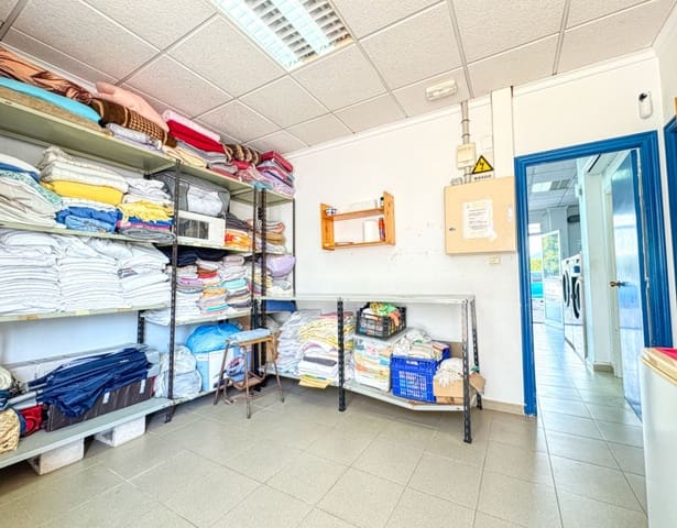 Commercial for sale in Oliva Nova, Oliva - € 114,900 (Ref: 9109488)