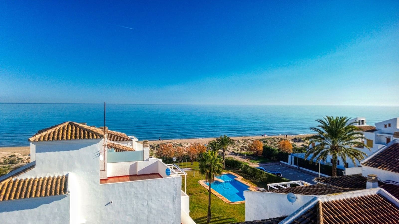 Commercial for sale in Oliva - € 114,900 (Ref: 9109488)