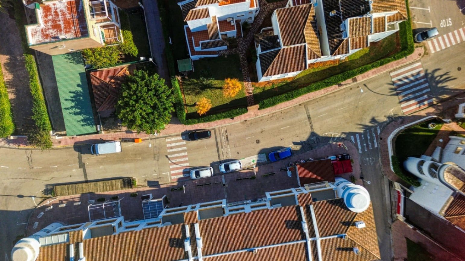 Commercial for sale in Oliva - € 114,900 (Ref: 9109488)