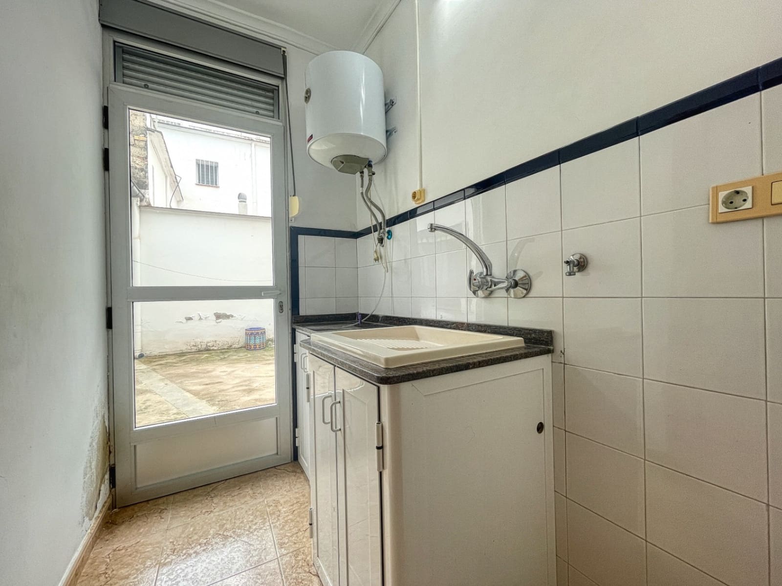 10 soveværelse Byhus til salg i Pego - € 230.000 (Ref: 9109491)