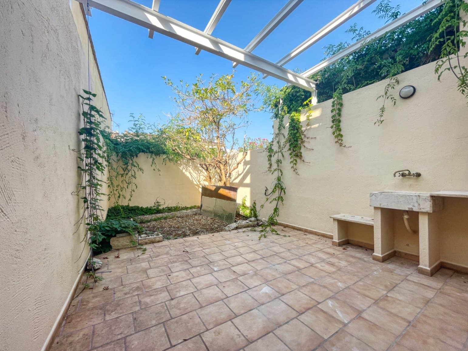 3 soveværelse Lejlighed til salg i Vall de Gallinera - € 156.000 (Ref: 9109494)