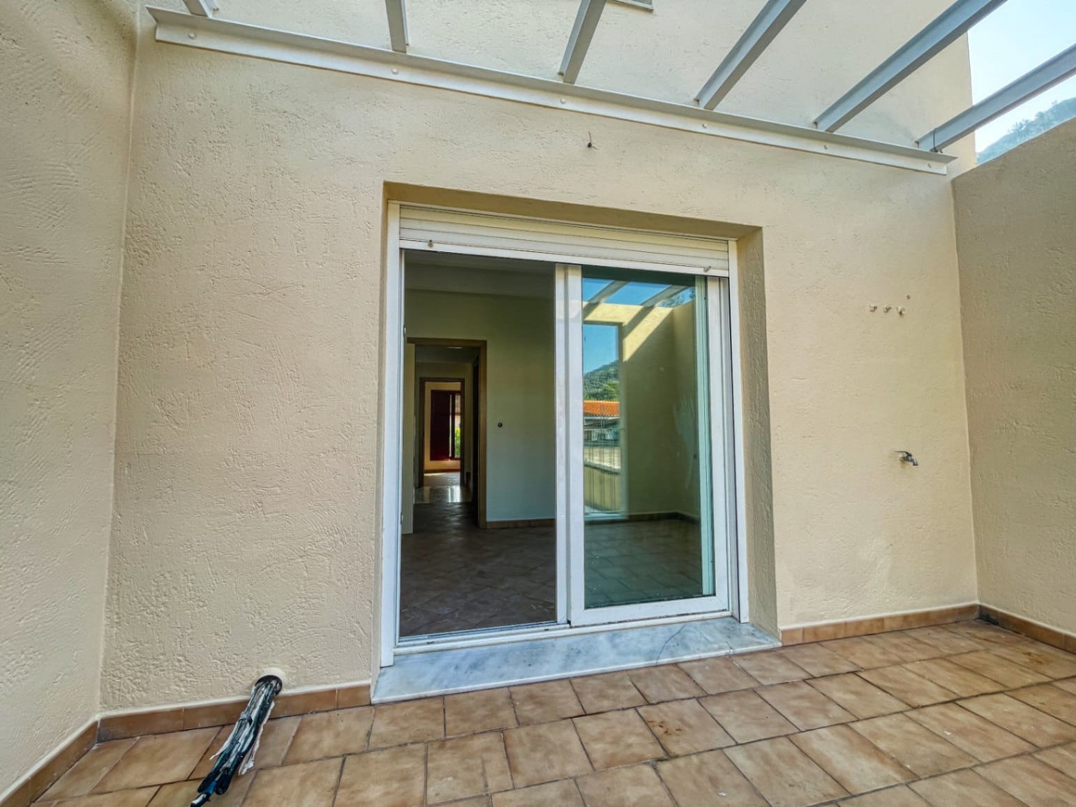 3 soveværelse Lejlighed til salg i Vall de Gallinera - € 156.000 (Ref: 9109494)