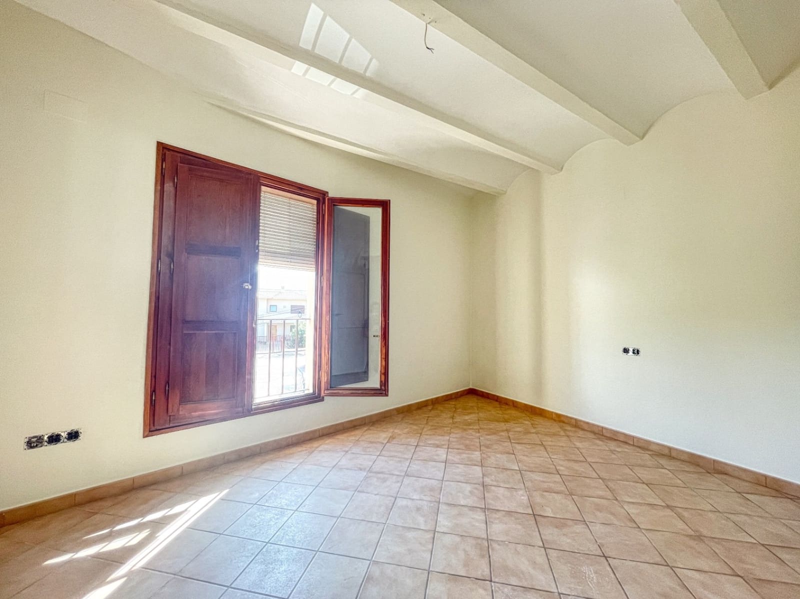 3 soveværelse Lejlighed til salg i Vall de Gallinera - € 156.000 (Ref: 9109494)