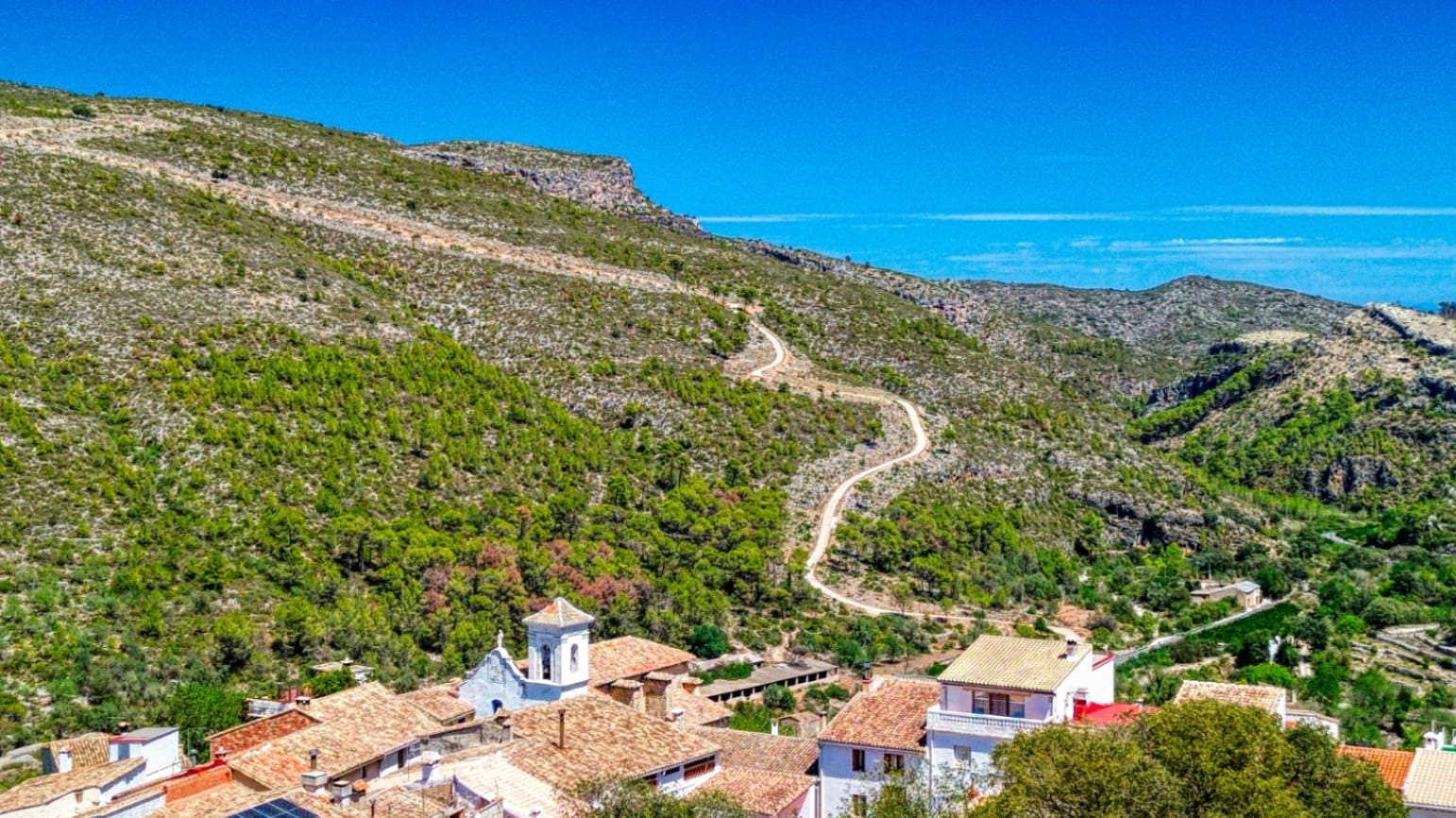 3 soveværelse Lejlighed til salg i Vall de Gallinera - € 156.000 (Ref: 9109494)