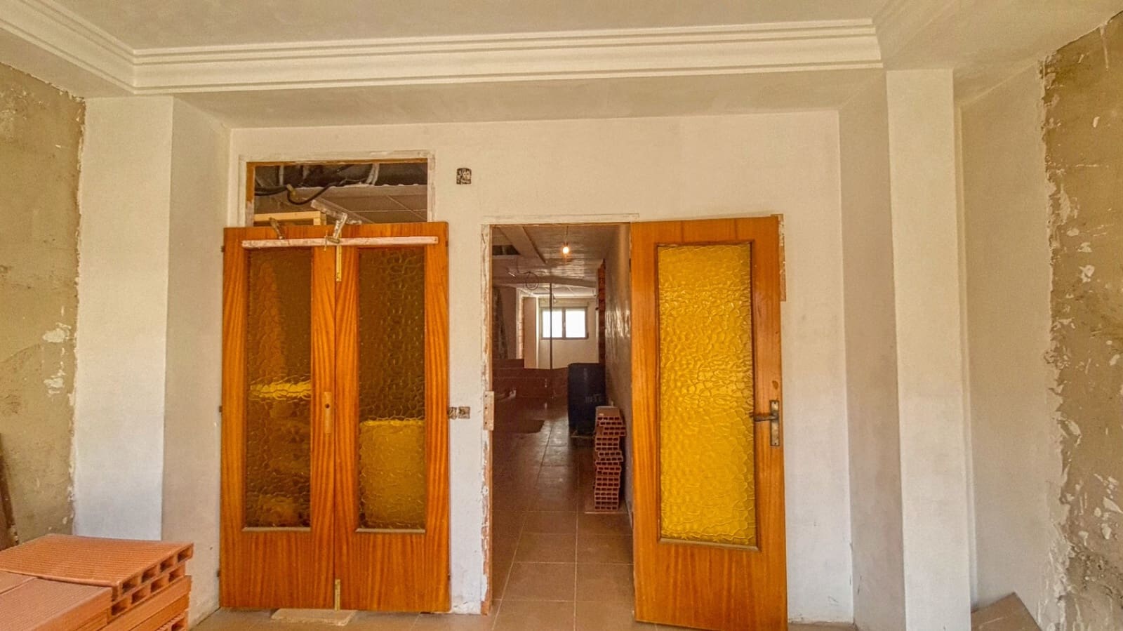 Casa de 5 habitaciones en Pego en venta - 100.000 € (Ref: 9109496)