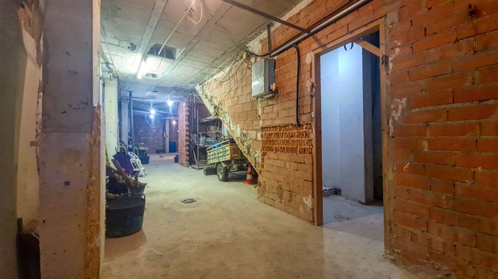 Casa de 5 habitaciones en Pego en venta - 100.000 € (Ref: 9109496)