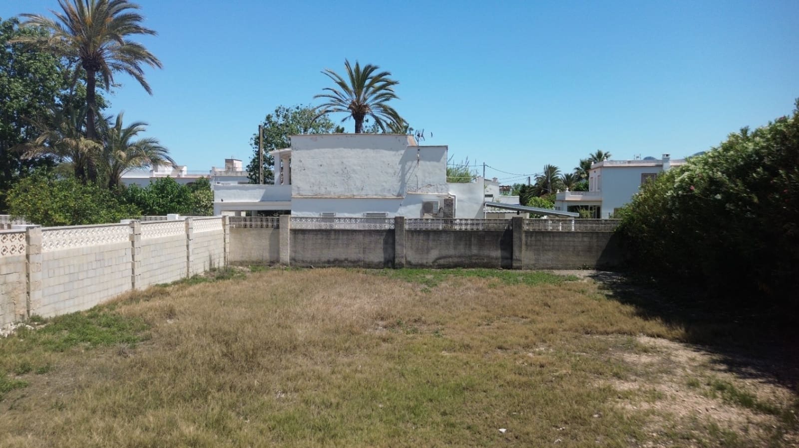 Building Plot for sale in Oliva - € 88,000 (Ref: 9109499)