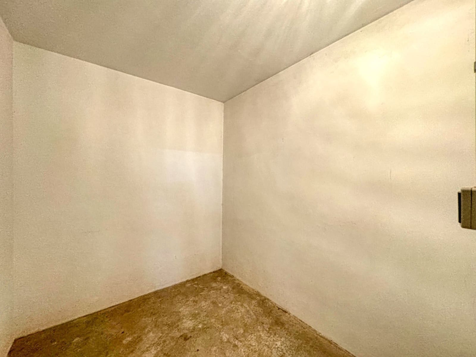 Garage te koop in Pego - € 8.000 (Ref: 9109500)