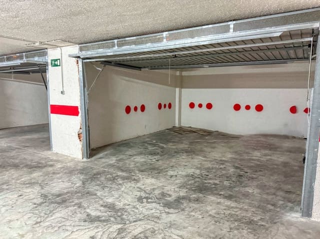 Garage til salg i Pego - € 19.000 (Ref: 9109501)