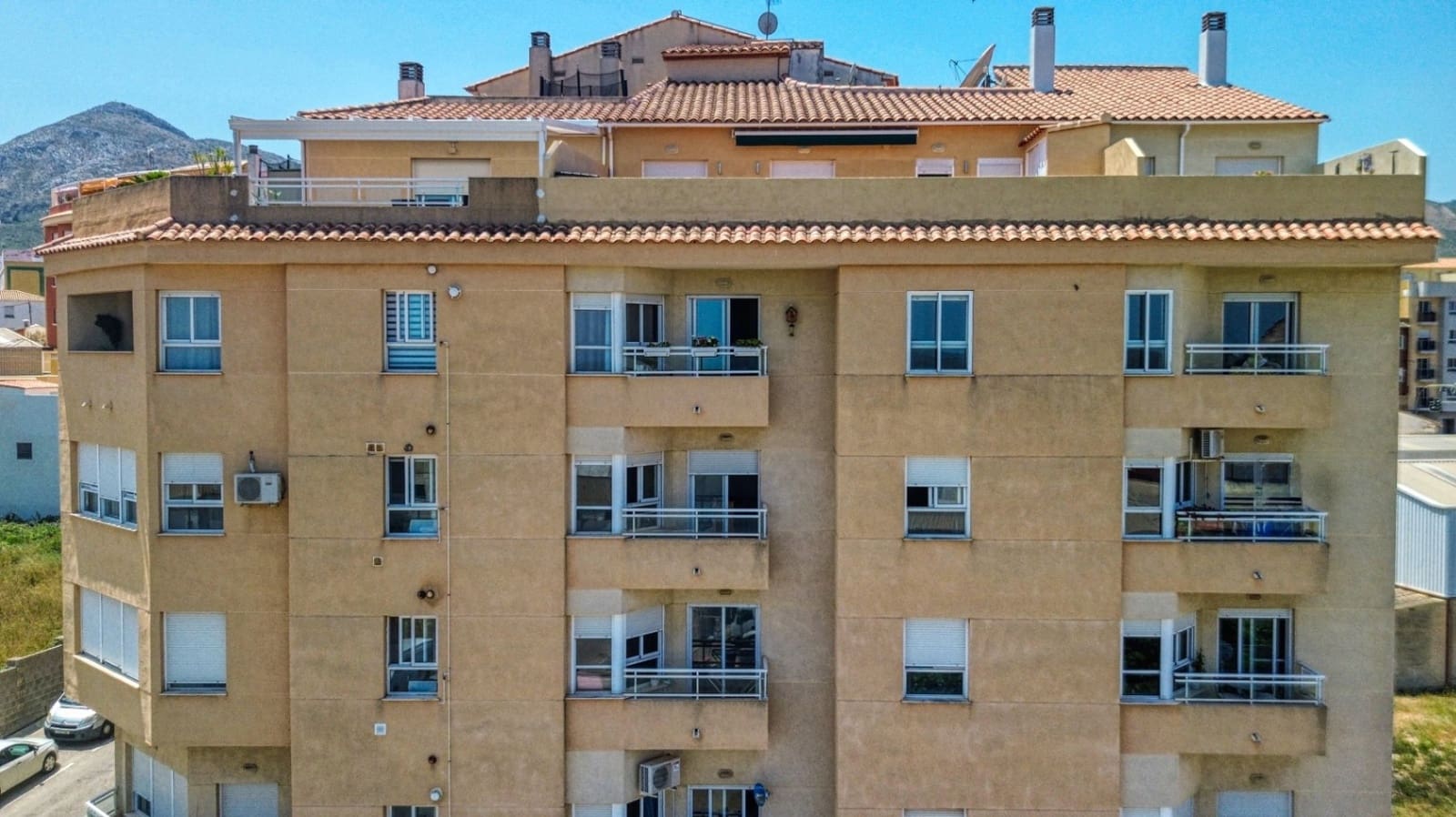 2 soverom Penthouse til salgs i Pego med garasje - € 229 000 (Ref: 9109503)