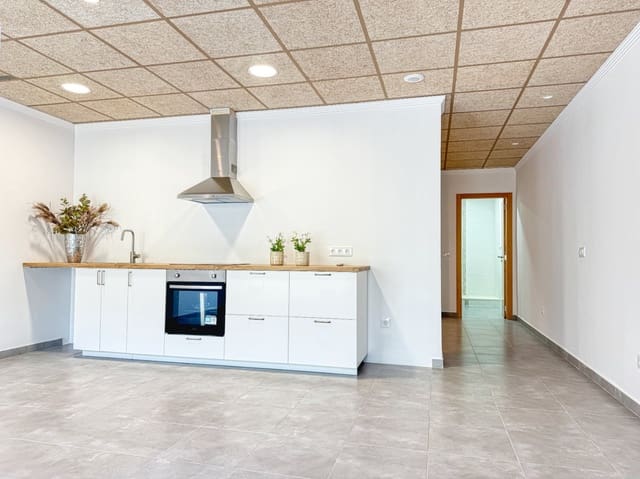 Leilighet til salgs i L'Atzúvia med svømmebasseng - € 88 000 (Ref: 9117425)