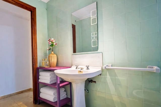 4 bedroom Flat for sale in Pego - € 89,900 (Ref: 9195181)