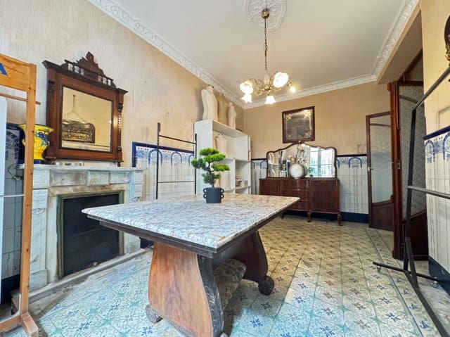 4 bedroom Townhouse for sale in Pego with garage - € 315,000 (Ref: 9206154)