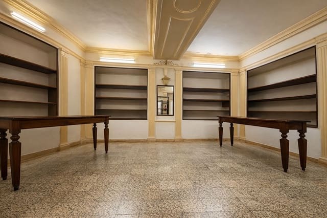 4 bedroom Townhouse for sale in Pego with garage - € 315,000 (Ref: 9206154)